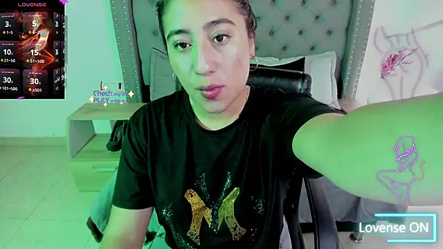 Viviene Price online show from September 20, 2025, 12:39 pm