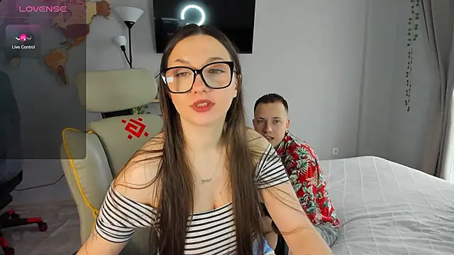 wwow meow online show from March 23, 2026, 5:22 am