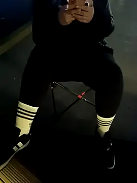 Hanzadekerem online show from October 30, 2025, 6:19 pm