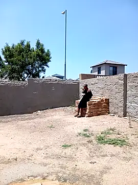 KinkyJ  online show from October 21, 2025, 9:32 am