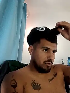 maxiiii125 online show from November 17, 2025, 5:19 pm