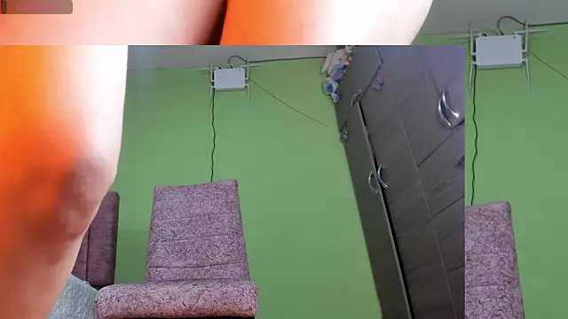 hot Dariana pantyhose online show from November 22, 2025, 2:38 pm