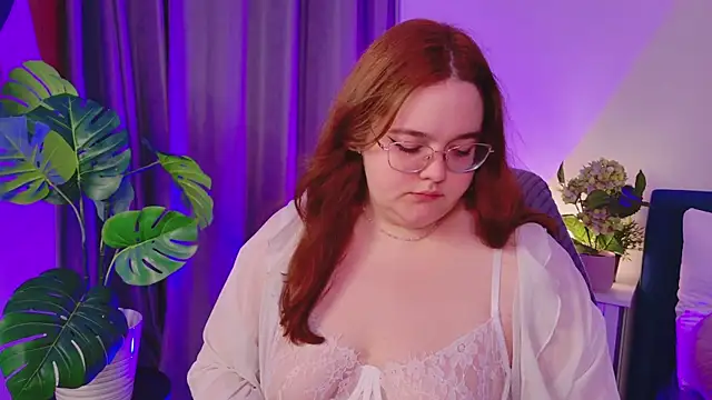 Neko Moor online show from March 4, 2026, 8:37 pm