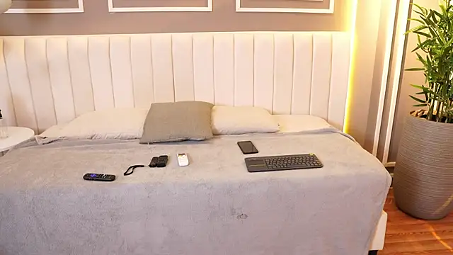 Ethan occonor online show from December 22, 2025, 6:16 pm