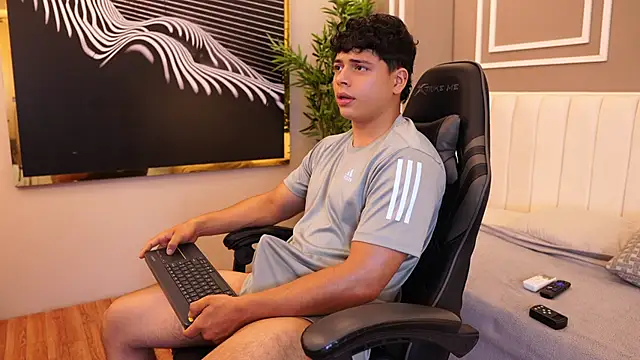 Ethan occonor online show from May 11, 2026, 2:45 pm