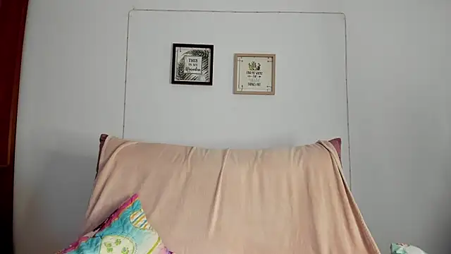 selena jhonson online show from March 7, 2026, 12:57 pm