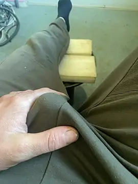 Snapshot of Marius1991 chatting on February 26, 2026, 6:23 am Marius1991 online show from February 26, 2026, 6:23 am