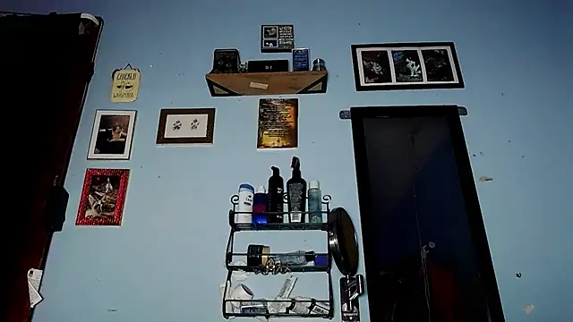 ovmilf online show from February 18, 2026, 9:27 am