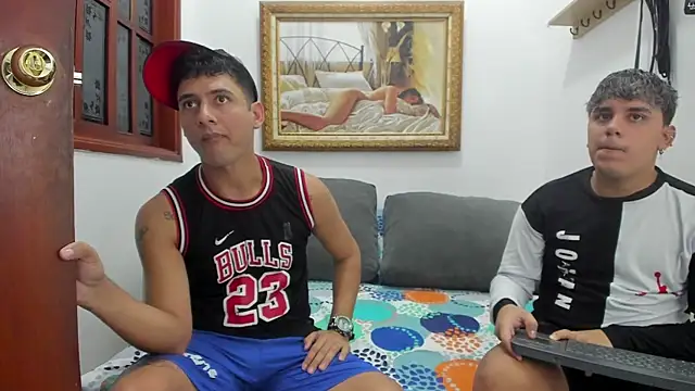 DavilANDkevin2 online show from October 1, 2025, 2:28 am