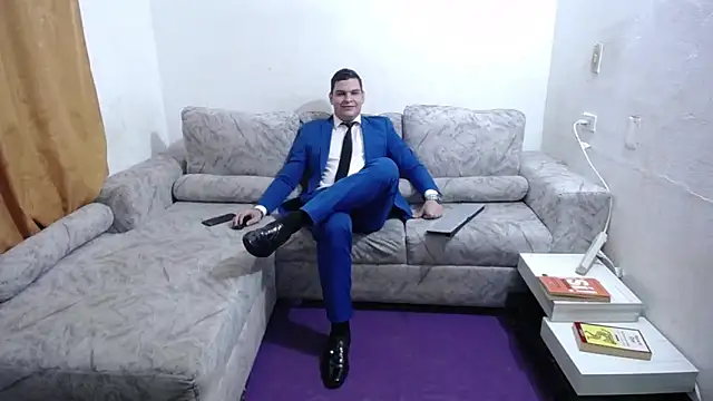 Snapshot of Victor_Maitland chatting on May 28, 2026, 3:59 am Victor Maitland online show from May 28, 2026, 3:59 am