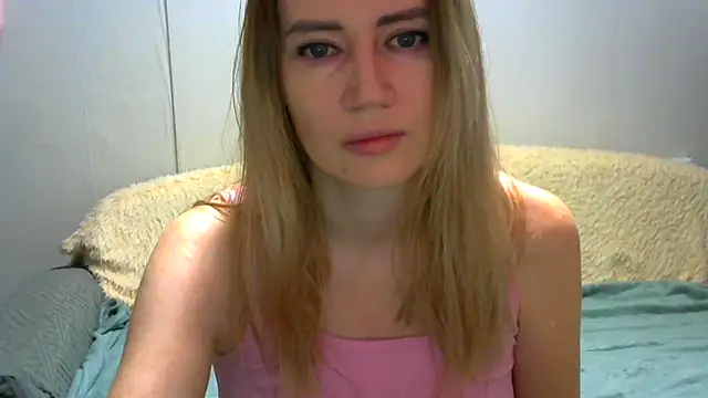 JessFoxxx online show from October 28, 2025, 3:21 am