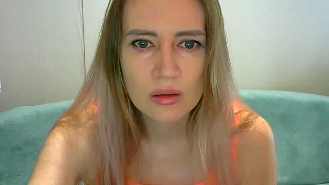 JessFoxxx online show from March 24, 2026, 3:44 am