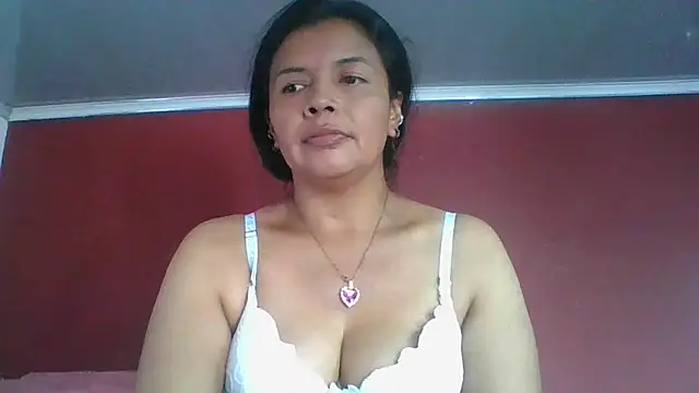 DianaOchoa  online show from March 12, 2026, 8:15 pm