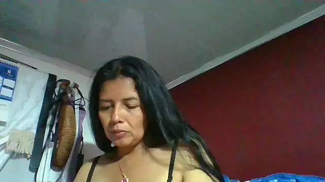 DianaOchoa  online show from April 11, 2026, 7:45 am