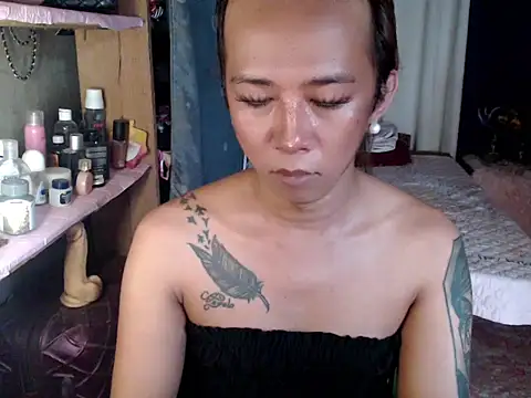 Snapshot of letsplaybeb chatting on June 17, 2026, 4:04 am letsplaybeb online show from June 17, 2026, 4:04 am
