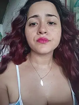 candy  fox  online show from November 14, 2025, 2:27 pm