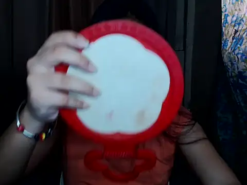 Simple Martina online show from December 20, 2025, 2:40 am