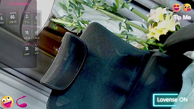 Snapshot of ts_catalheya14 chatting on October 14, 2025, 3:57 pm ts catalheya14 online show from October 14, 2025, 3:57 pm