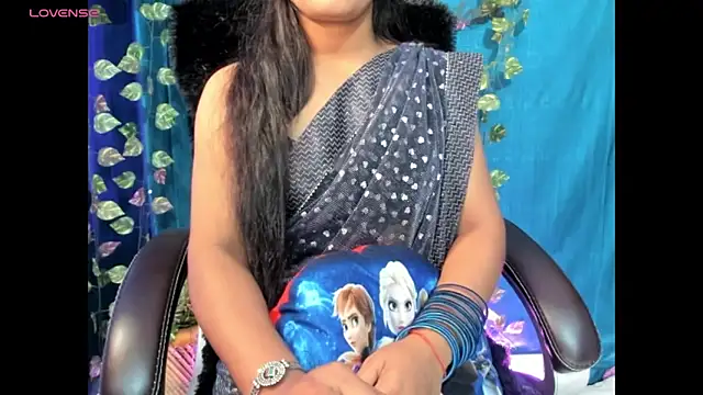 Snapshot of Forever_Love2025 chatting on October 26, 2025, 7:36 am Forever Love2025 online show from October 26, 2025, 7:36 am