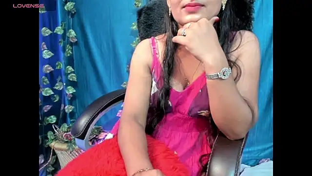 Snapshot of Forever_Love2025 chatting on November 5, 2025, 7:30 am Forever Love2025 online show from November 5, 2025, 7:30 am