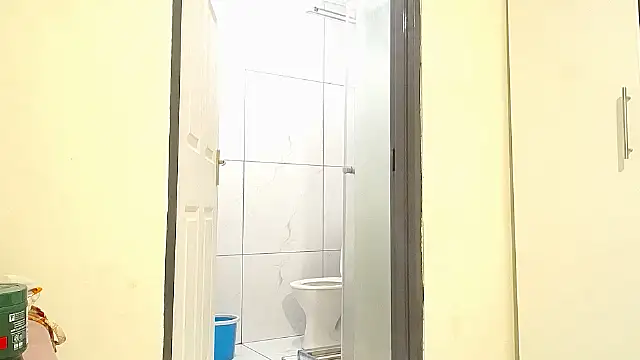 Goddessberry online show from October 19, 2025, 10:32 pm