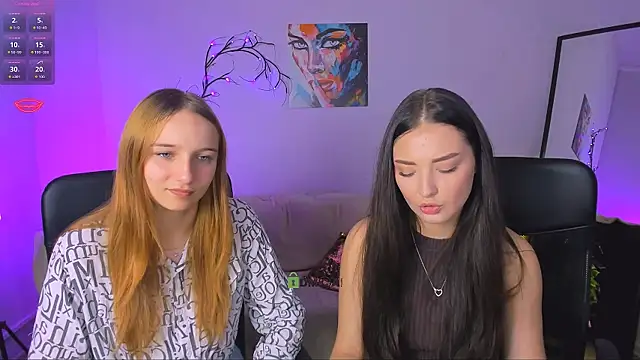 miki-niki online show from October 13, 2025, 1:22 pm