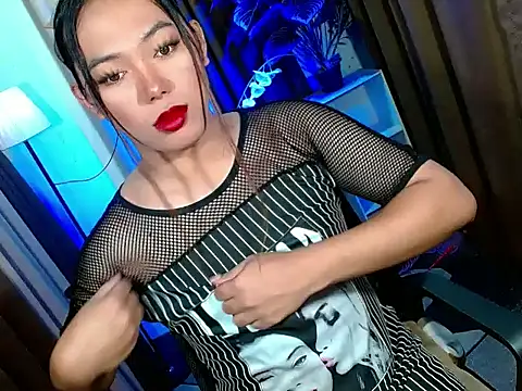 Snapshot of bigfattycocksonya27 chatting on January 10, 2026, 11:12 am bigfattycocksonya27 online show from January 10, 2026, 11:12 am