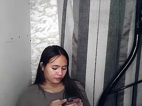 Snapshot of Sexyjane_24 chatting on September 17, 2025, 6:53 pm Sexyjane 24 online show from September 17, 2025, 6:53 pm