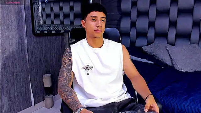 jaze bradley online show from September 11, 2025, 11:32 am