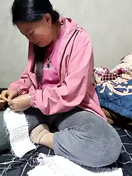 yoowwmr online show from January 11, 2026, 12:54 pm