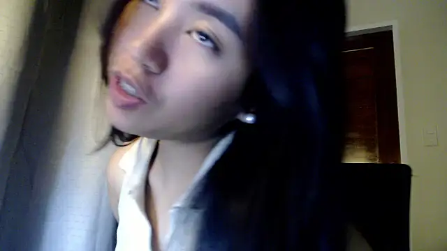 candycrushyyy online show from September 30, 2025, 6:57 pm