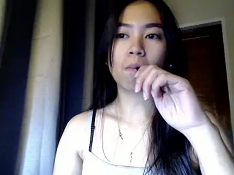 candycrushyyy online show from October 17, 2025, 9:50 pm