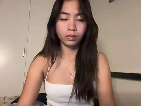 candycrushyyy online show from November 11, 2025, 8:53 pm