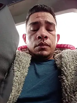 Andreshot911 online show from November 7, 2025, 7:14 pm