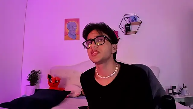 jin luna online show from October 3, 2025, 12:07 am