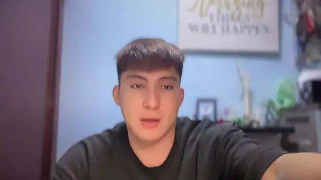 lovely jay online show from October 2, 2025, 5:53 pm