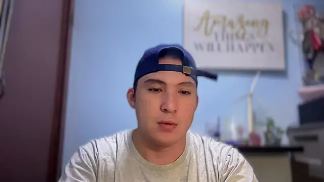 lovely jay online show from December 5, 2025, 4:36 pm