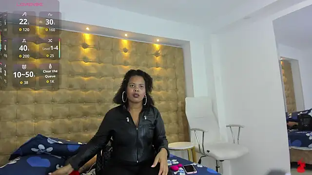 MiiaSmith   online show from January 11, 2026, 9:53 pm