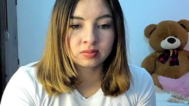 Snapshot of ADHARAMILLER__1111 chatting on October 21, 2025, 8:20 pm ADHARAMILLER 1111 online show from October 21, 2025, 8:20 pm