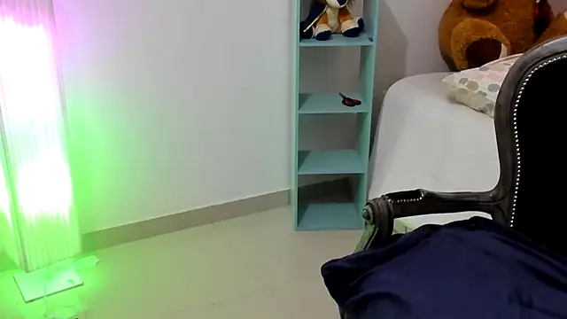 Snapshot of ADHARAMILLER__1111 chatting on November 3, 2025, 12:02 am ADHARAMILLER 1111 online show from November 3, 2025, 12:02 am