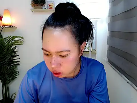 kimbratx online show from October 7, 2025, 10:40 pm