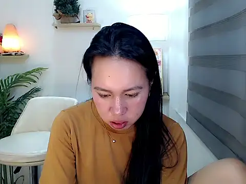 kimbratx online show from December 16, 2025, 2:05 am