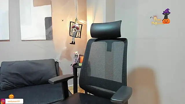 emily mars1 online show from October 18, 2025, 12:50 pm