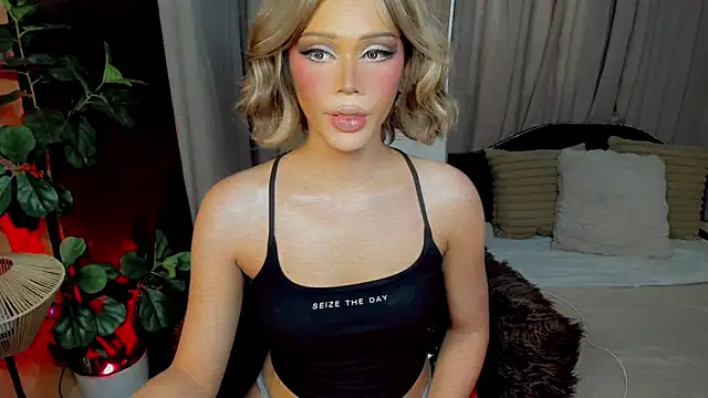 Candicebloom online show from March 21, 2026, 1:32 am