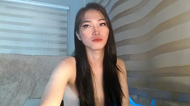 lovelychanel69xx online show from October 3, 2025, 10:51 pm