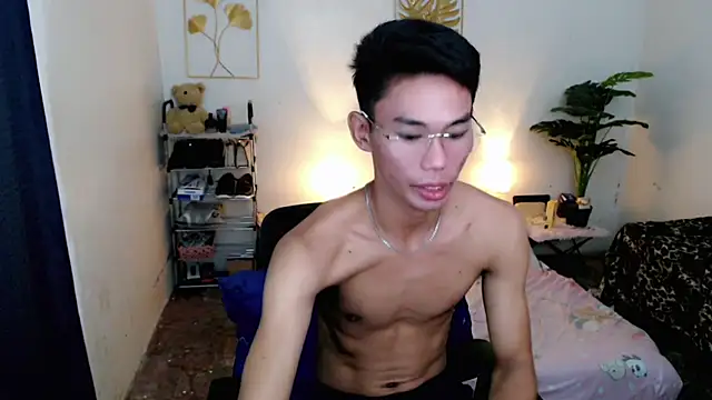 Snapshot of naughty_rence chatting on October 26, 2025, 5:13 am naughty rence online show from October 26, 2025, 5:13 am