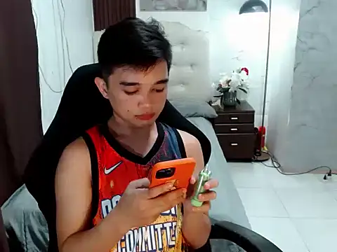 Snapshot of sexysam14 chatting on November 2, 2025, 10:50 am sexysam14 online show from November 2, 2025, 10:50 am