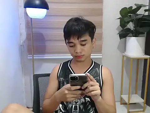 Snapshot of sexysam14 chatting on November 13, 2025, 12:15 pm sexysam14 online show from November 13, 2025, 12:15 pm