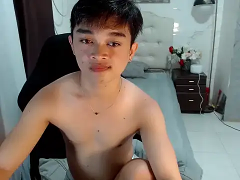 Snapshot of sexysam14 chatting on November 16, 2025, 4:40 am sexysam14 online show from November 16, 2025, 4:40 am