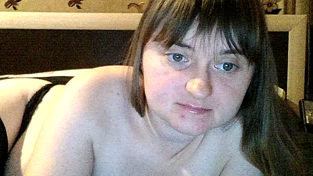 LuckyLust11 online show from September 29, 2025, 3:50 pm